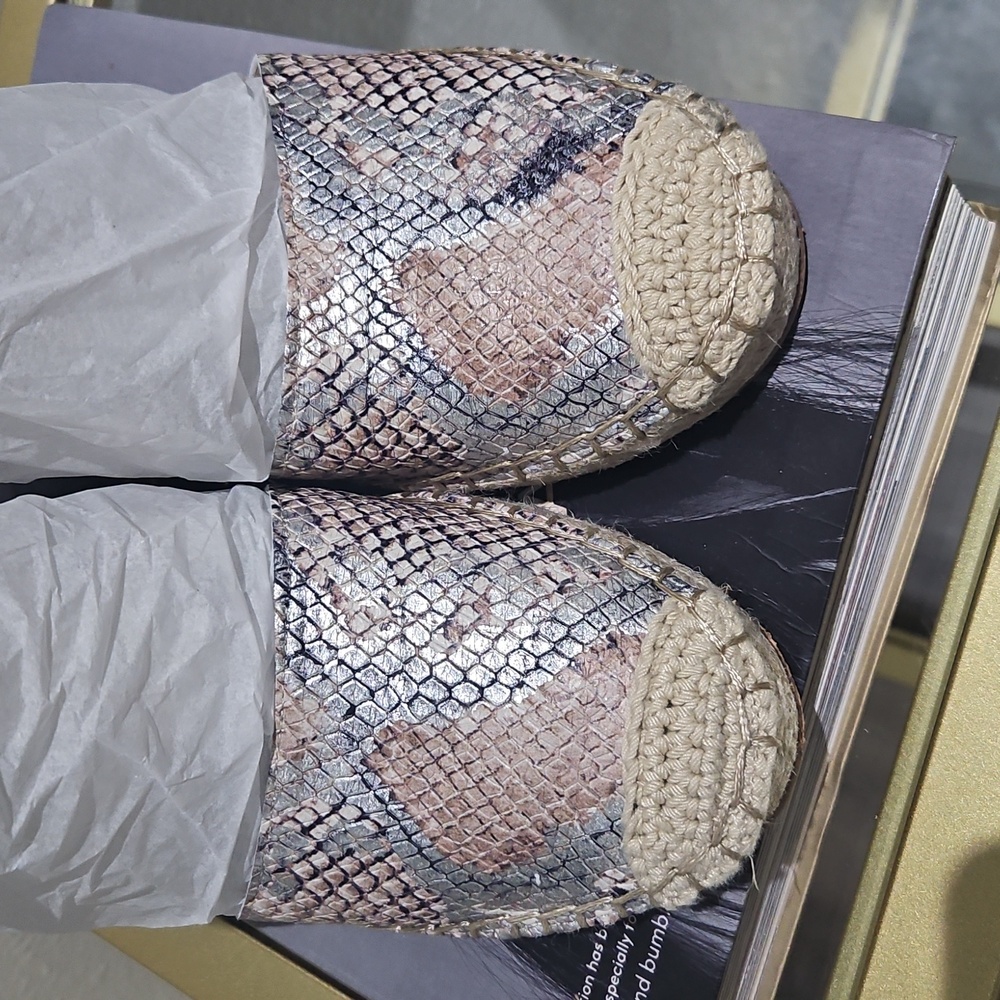 Snakeskin Wedge Sandals / Vince Camuto - Picture 4 of 8